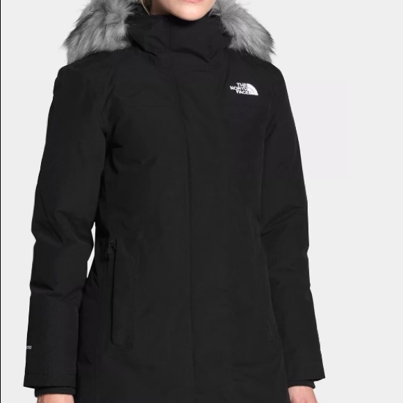 The North Face - Picture 1 of 6